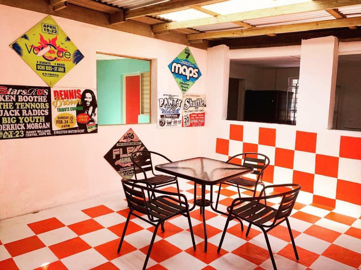 Ragamuffin Hostel Kingston Bagian luar foto