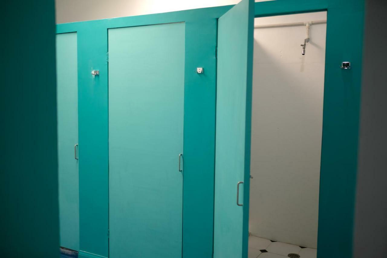 Ragamuffin Hostel Kingston Bagian luar foto