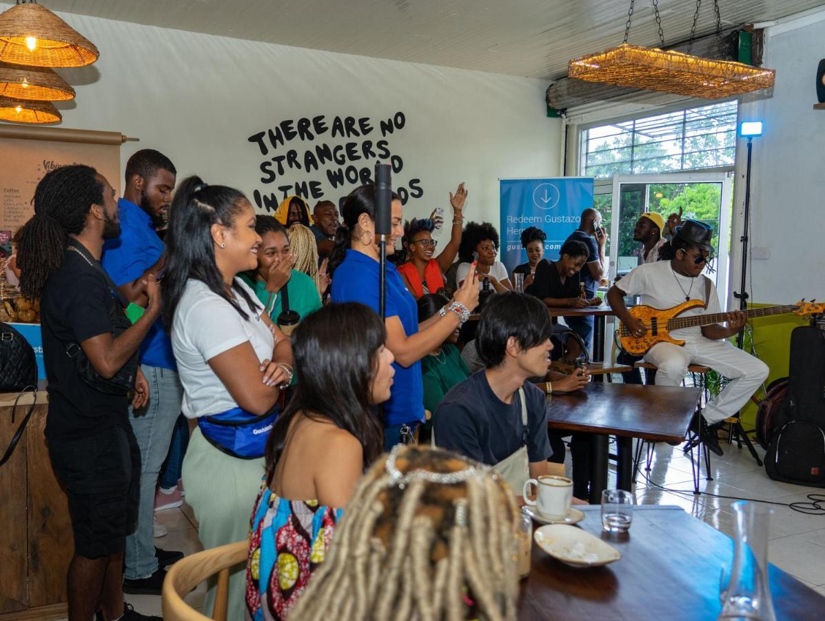 Ragamuffin Hostel Kingston Bagian luar foto